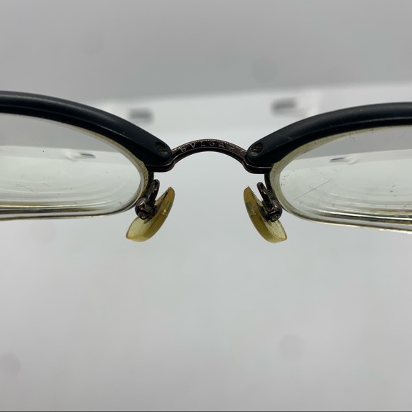 BVLGARI titanium eyeglass frames - Picture 3 of 9